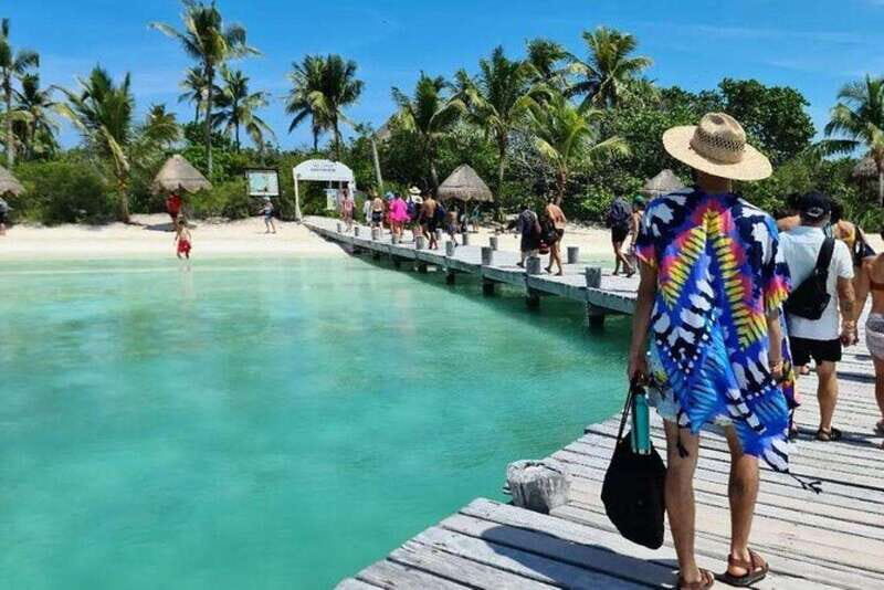Cancun: Isla Contoy & Shopping Tour in Isla Mujeres - Authentic Experiences and Helpful Tips