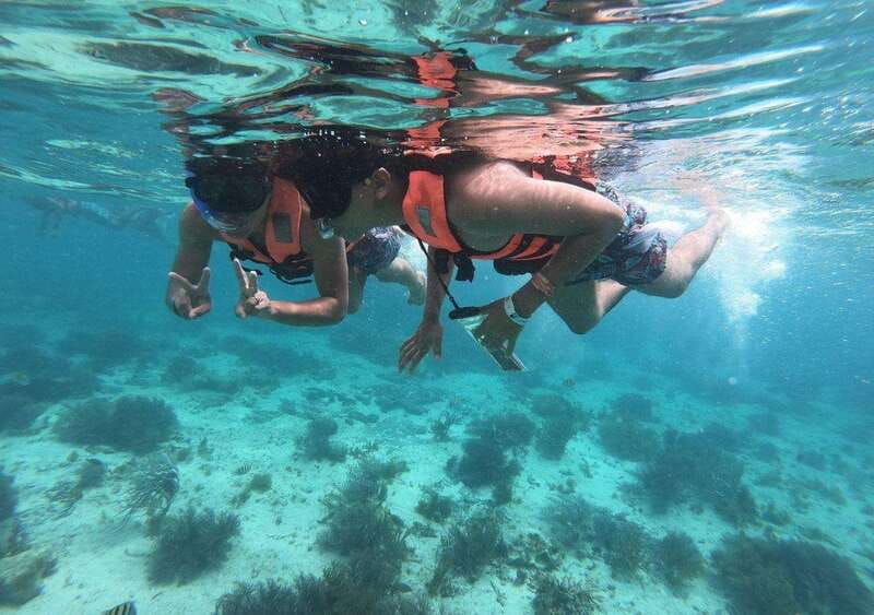 cancun-isla-mujeres-catamaran-cruise-with-snorkel-and-lunch
