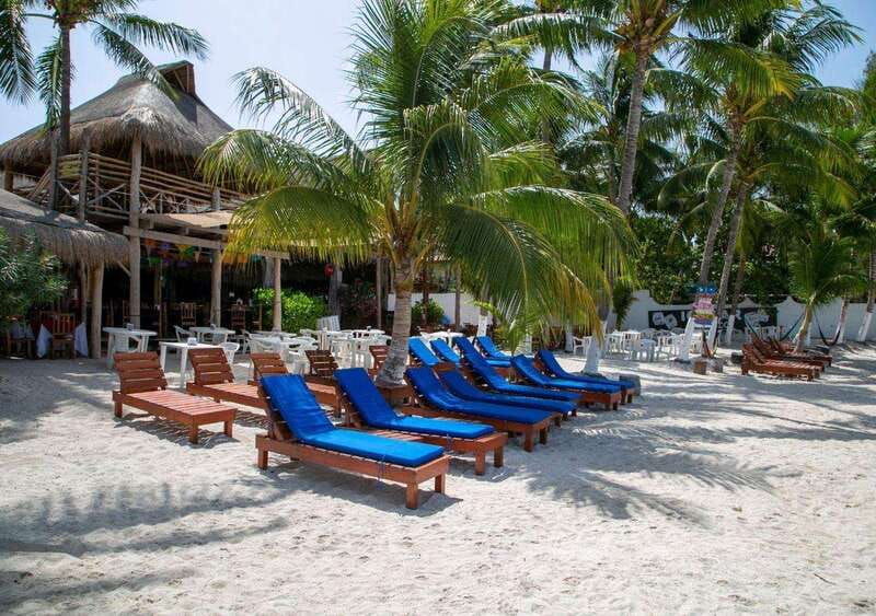 cancun-isla-mujeres-catamaran-cruise-with-snorkel-and-lunch