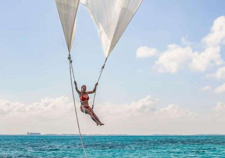 cancun-isla-mujeres-catamaran-cruise-with-snorkel-and-lunch