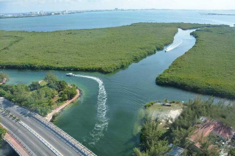 cancun-jungle-expedition-with-speedboat-ride-and-snorkel