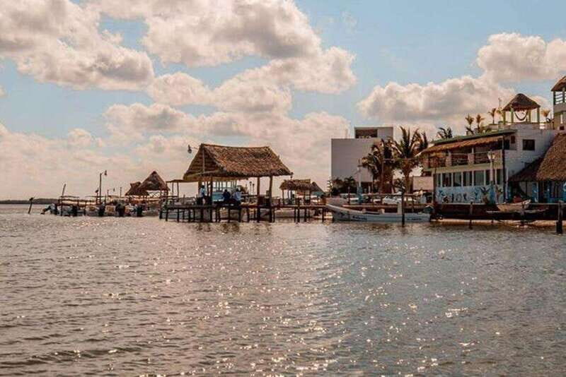 Cancun: Las Coloradas and Río Lagartos Private Tour - Key Points