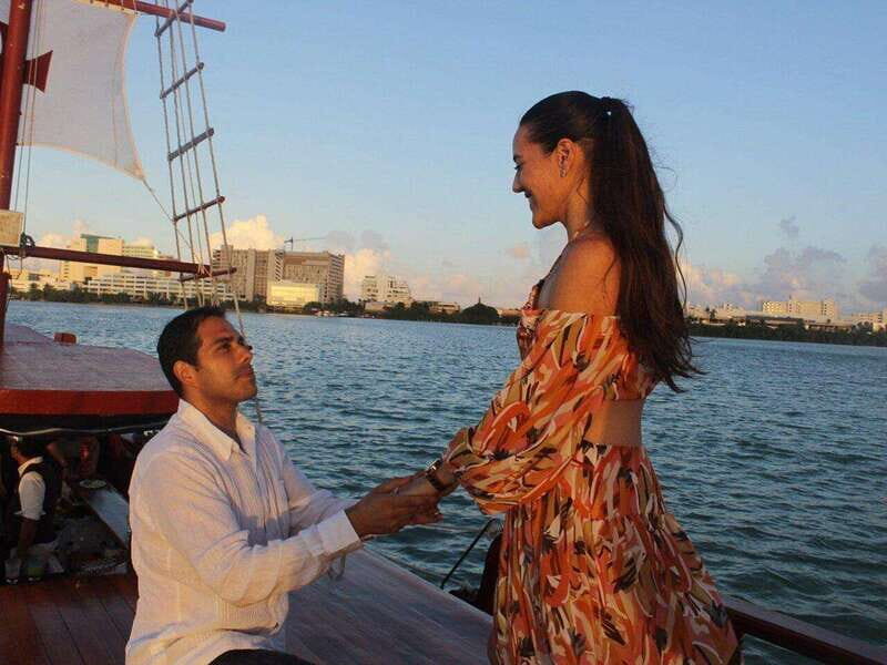 Cancun: Lobster Dinner Spanish Galleon Cruise - The Practical Side: What You Need to Know