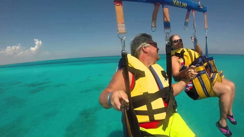 Cancún: Parasailing Adventure with Hotel Pickup and Drop-off - Key Points