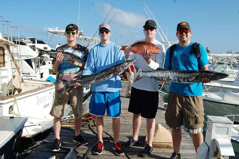 Cancun: Shared Sport Fishing Boat Trip with Drinks - Key Points