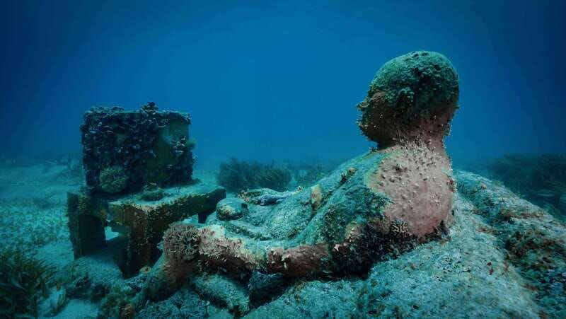 cancun-snorkeling-tour-at-musa-the-underwater-museum
