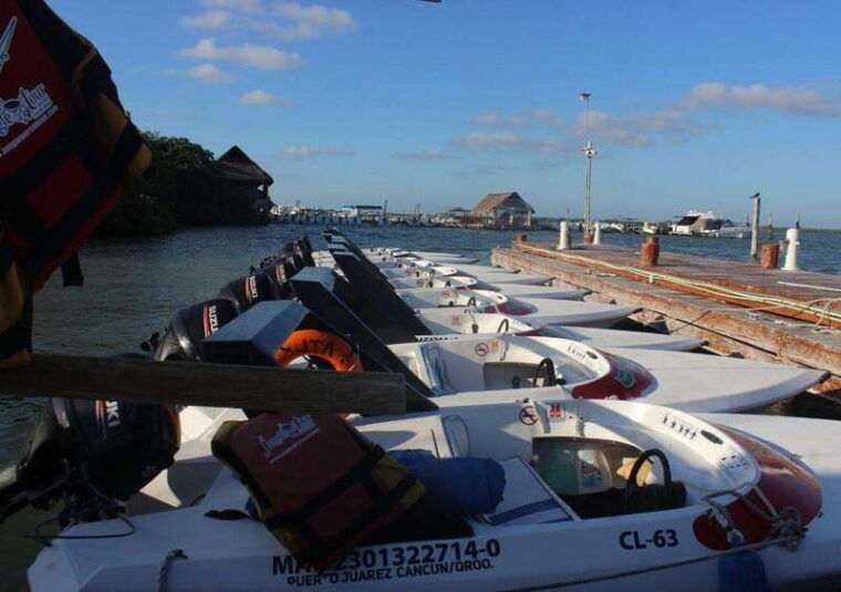 cancun-speedboat-ride-and-snorkeling-adventure