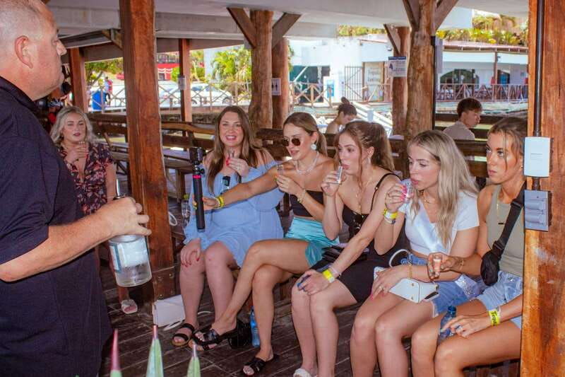 cancun-tequila-tasting-experience-master-class