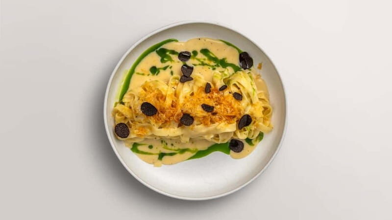 Candlelight dinner for two - Italian night in Berlin - Key Points
