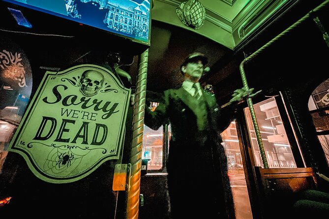 candlelight-ghost-trolley-tour-in-minneapolis