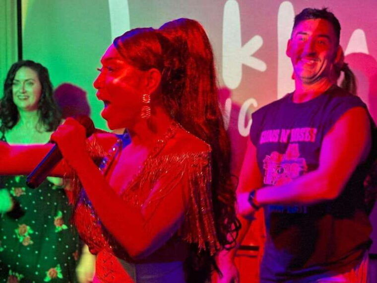 canggu-drag-show-with-optional-dinner