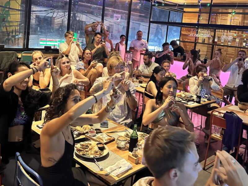 canggu-private-indonesian-sign-language-mini-class-dinner