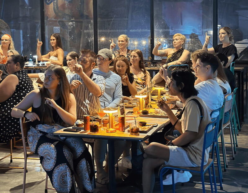 canggu-private-indonesian-sign-language-mini-class-dinner