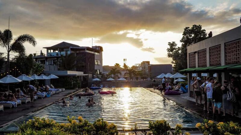 Canggu: Romantic Occasions at Salt Restaurant & Pool Bar - Key Points