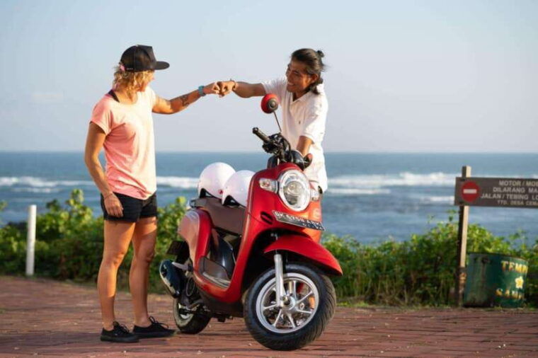 canggu-scooter-lesson-with-professional-instructor