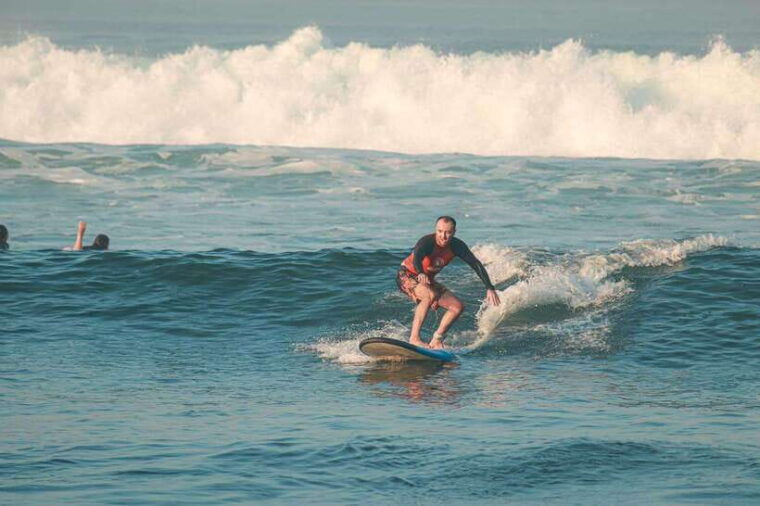 canggu-surf-lesson-canggu-surf-school
