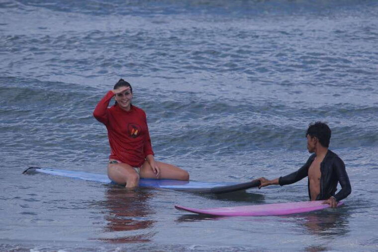 canggu-surf-lesson