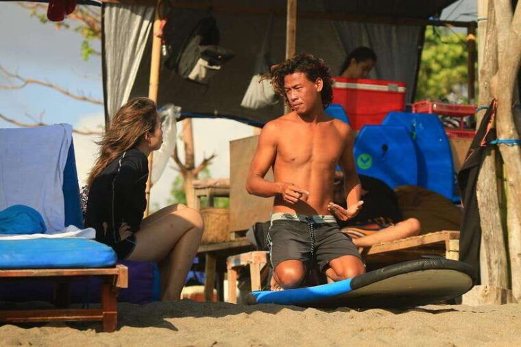 canggu-surfing-lesson