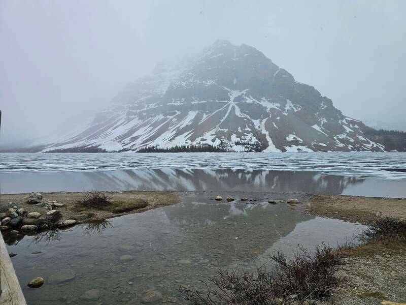 canmore-banff-columbia-icefield-skywalk-peyto-day-tour