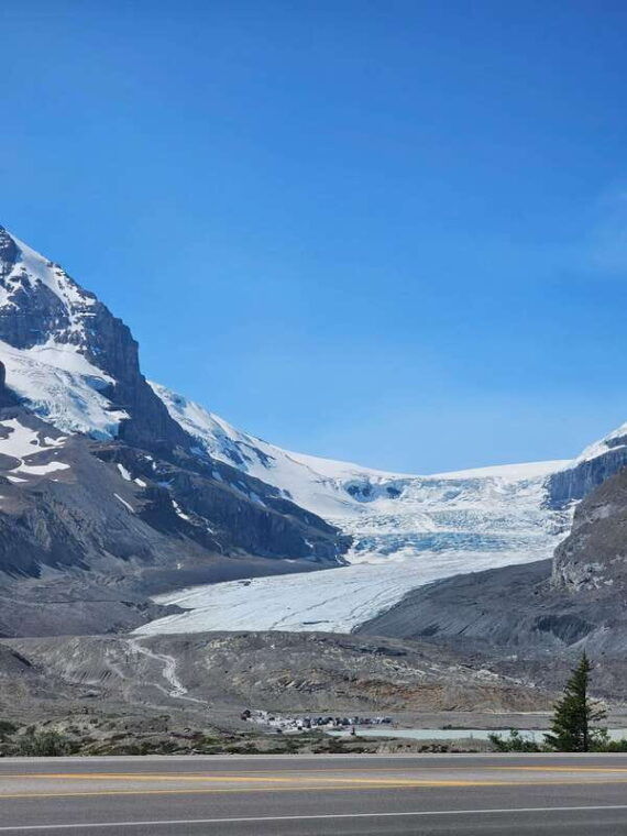 canmore-banff-columbia-icefield-skywalk-peyto-day-tour