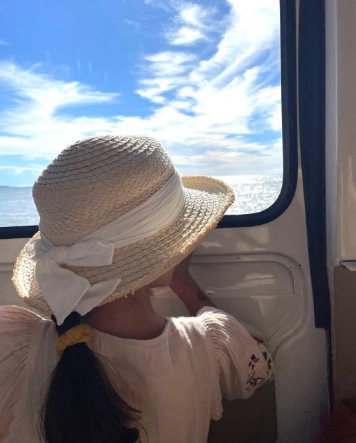 cannes-city-tour-in-a-vintage-bus
