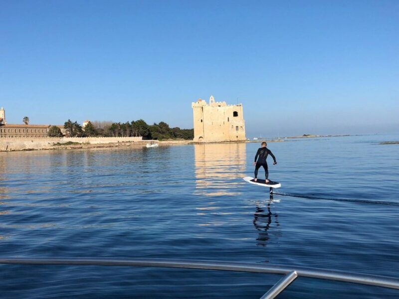 cannes-e-foil-rental-with-introductory-session