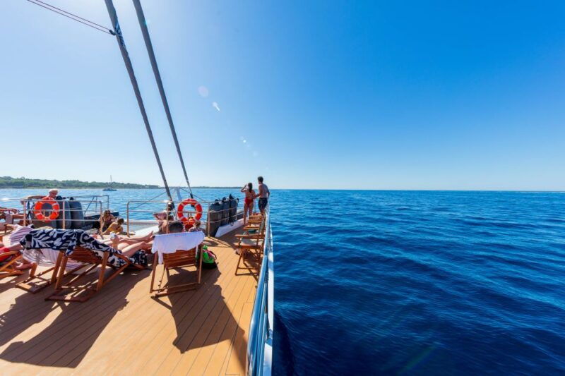 cannes-half-day-catamaran-cruise-with-lunch