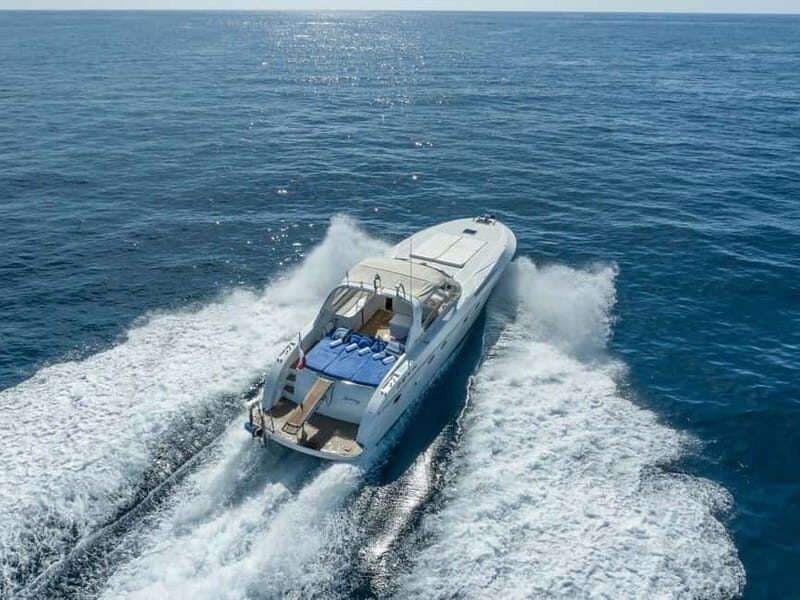 Cannes : Luxury Boat trip , swimming, snorkling, suntanning - Key Points