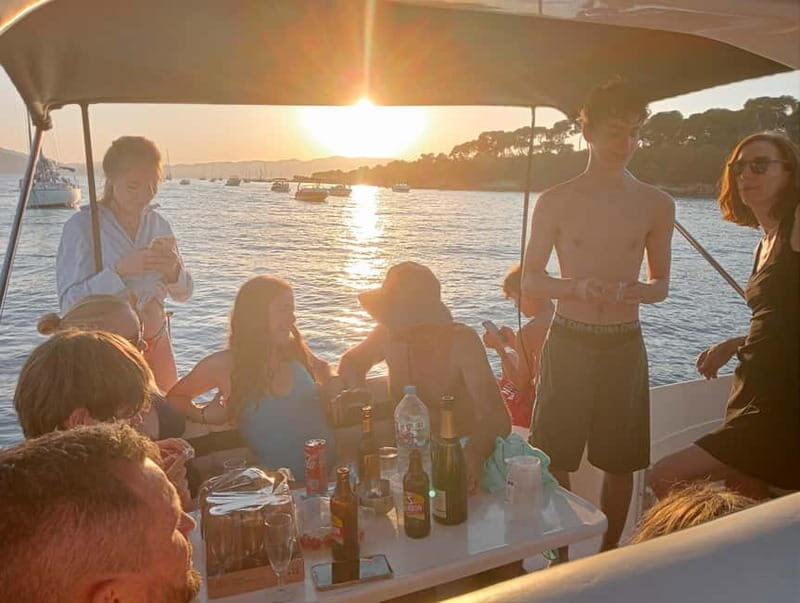 Cannes : Mandelieu Sunset by private boat - Key Points  