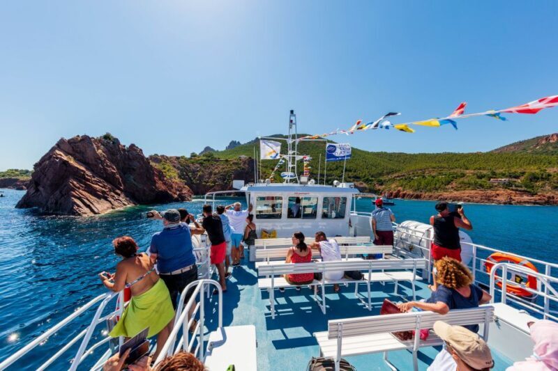 Cannes: Round-Trip Boat Transfer to Saint Tropez - The Itinerary in Detail