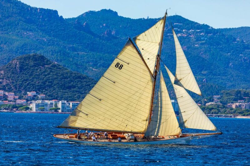 cannes-royal-regatta-catamaran-cruise