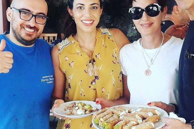 cannoli-cooking-class-in-taormina