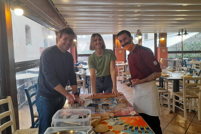 cannoli-cooking-class-in-taormina
