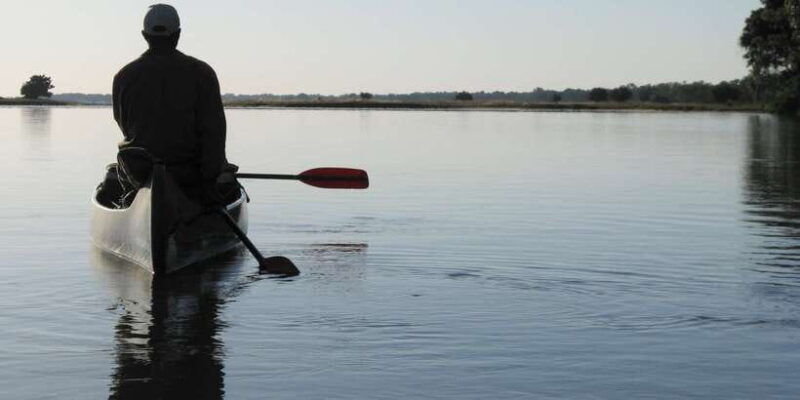 canoe-ride-in-mount-lavinia