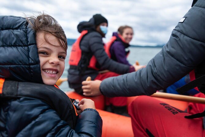 canoeing-adventure-on-the-beagle-channel-and-penguin-colony
