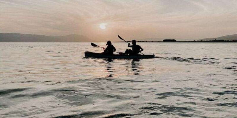 canoeing-in-port-city