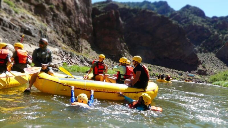 canon-city-royal-gorge-half-day-whitewater-rafting
