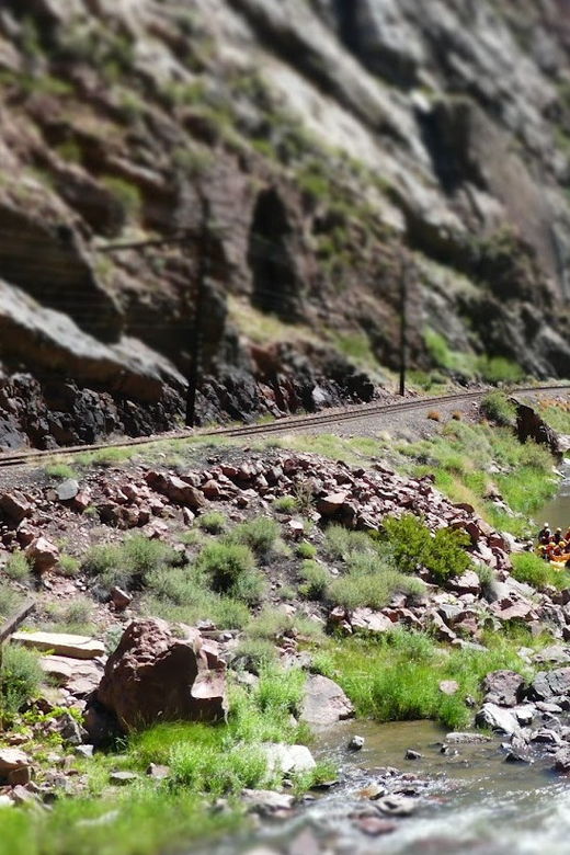 canon-city-royal-gorge-half-day-whitewater-rafting