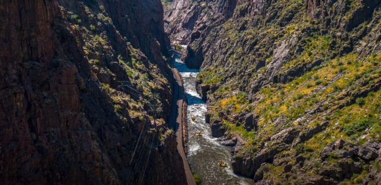 canon-city-royal-gorge-half-day-whitewater-rafting