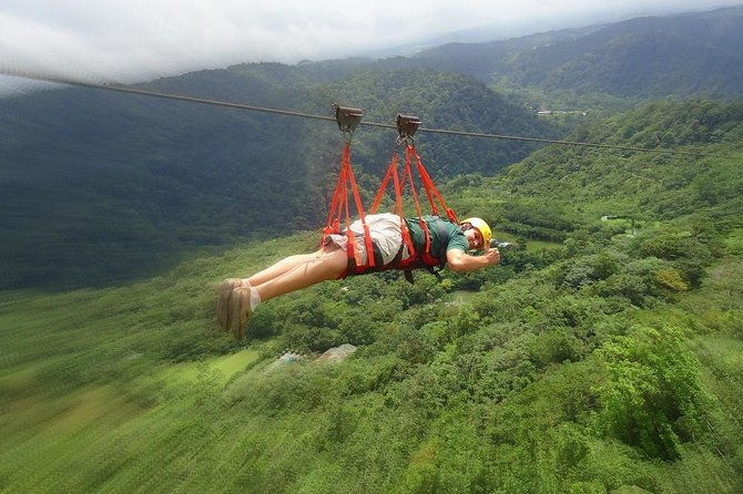 canopy-tour-with-superman-and-tarzan-swing-in-la-fortuna
