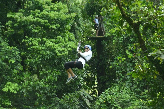 canopy-zip-line-in-go-adventure-park