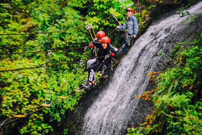 canopy-zipline-2000m-adventure-circuit-in-6-lines
