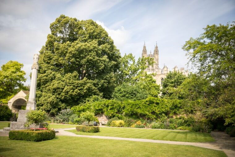 canterbury-cathedral-entry-ticket-with-audio-guide