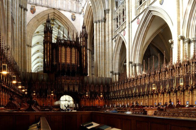 canterbury-cathedral-hever-castle-and-dover-castle-private-tour