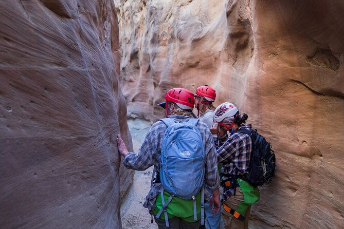 canyoneering-adventure-near-lake-powell