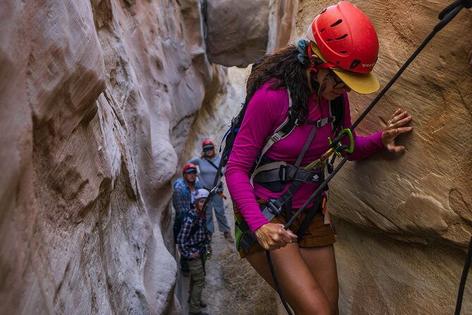 canyoneering-adventure-near-lake-powell