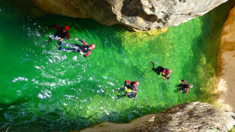 canyoning-day-trip-in-sierra-de-guara