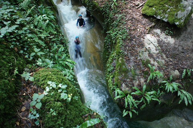 canyoning-discovery-3h-in-aix-les-bains-chambery-terneze