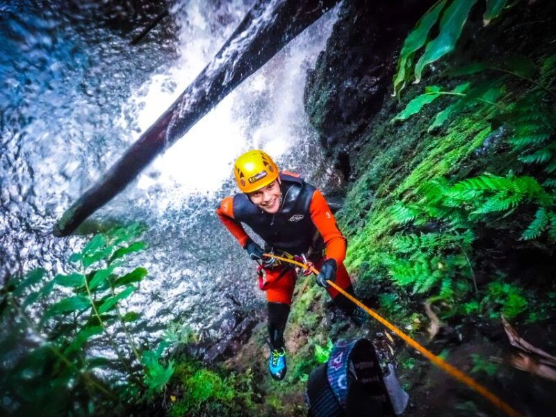 canyoning-experience-furnas-tour-azores-sao-miguel