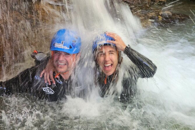 canyoning-experience-in-gorgo-de-la-escalera-ravine
